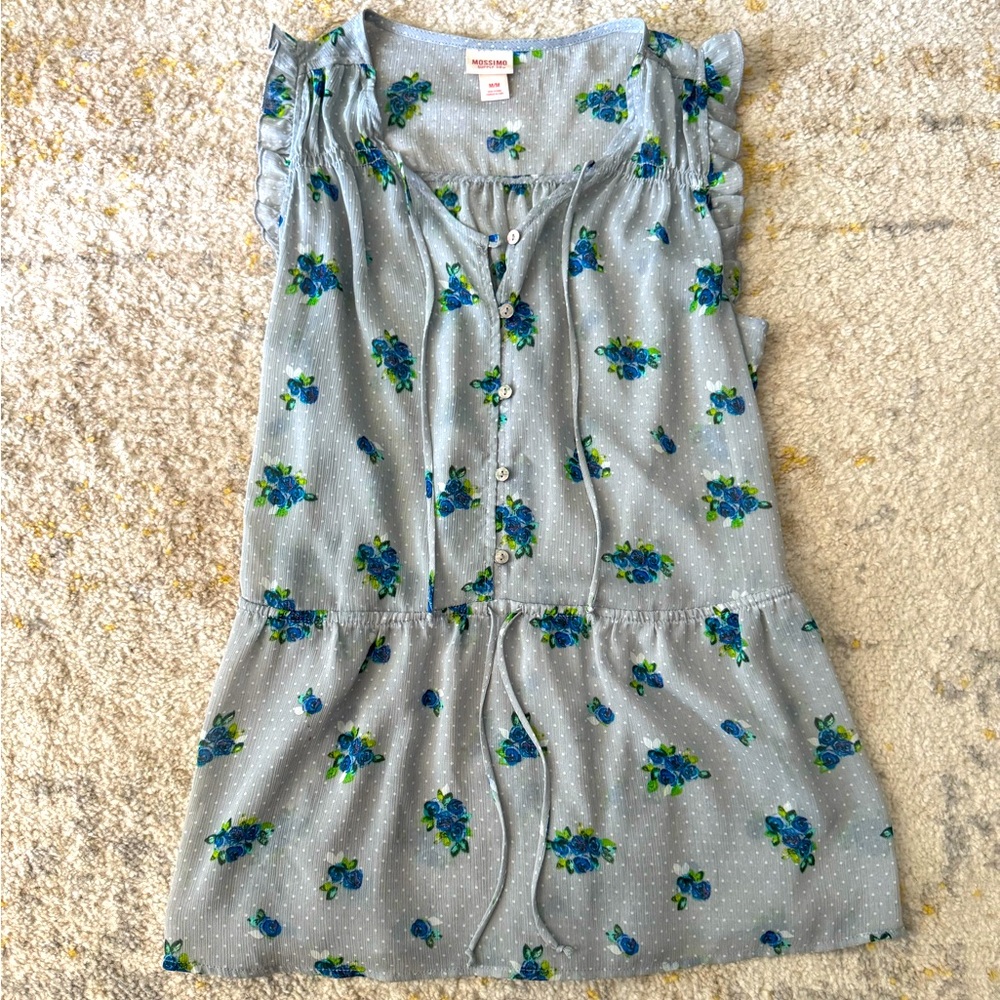 Sheer flowered no sleeve blouse
